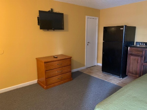 La Vista Inn image 12