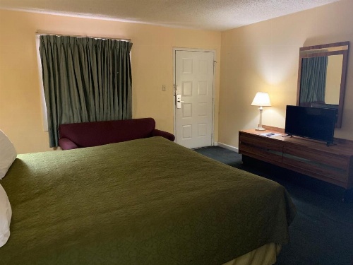 La Vista Inn image 16