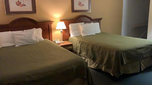 La Vista Inn image 21